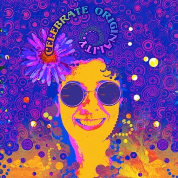 Meet your Posher, Lizzy - Picture 1 of 1